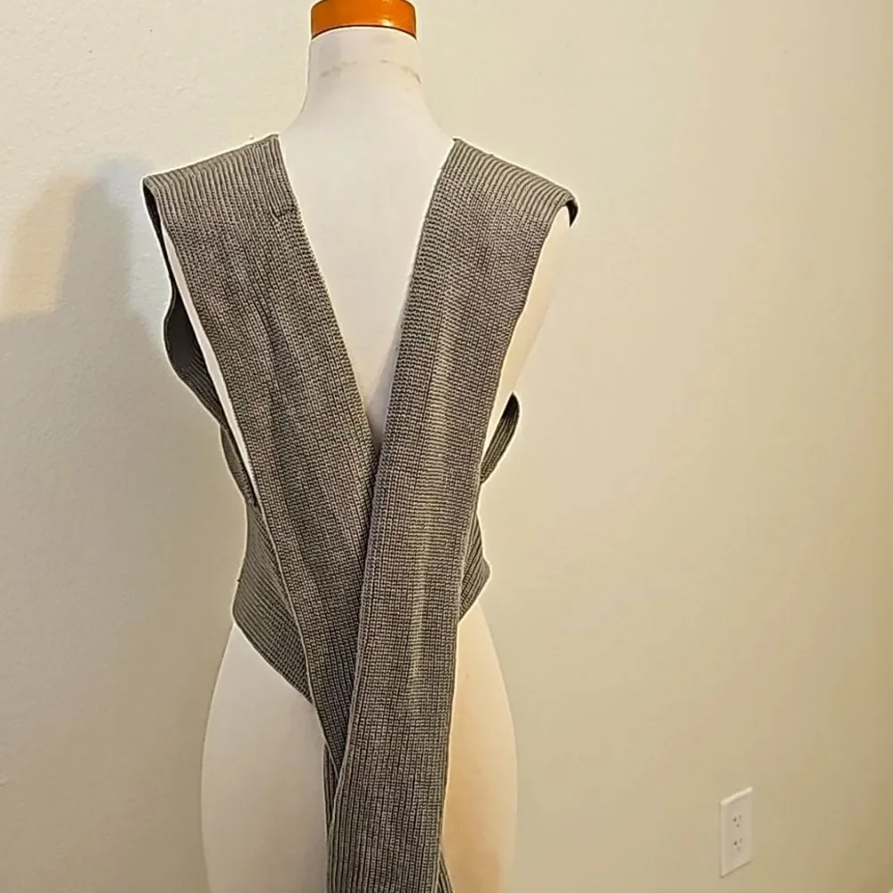 Free People‎  beach knit wrap blouse size large